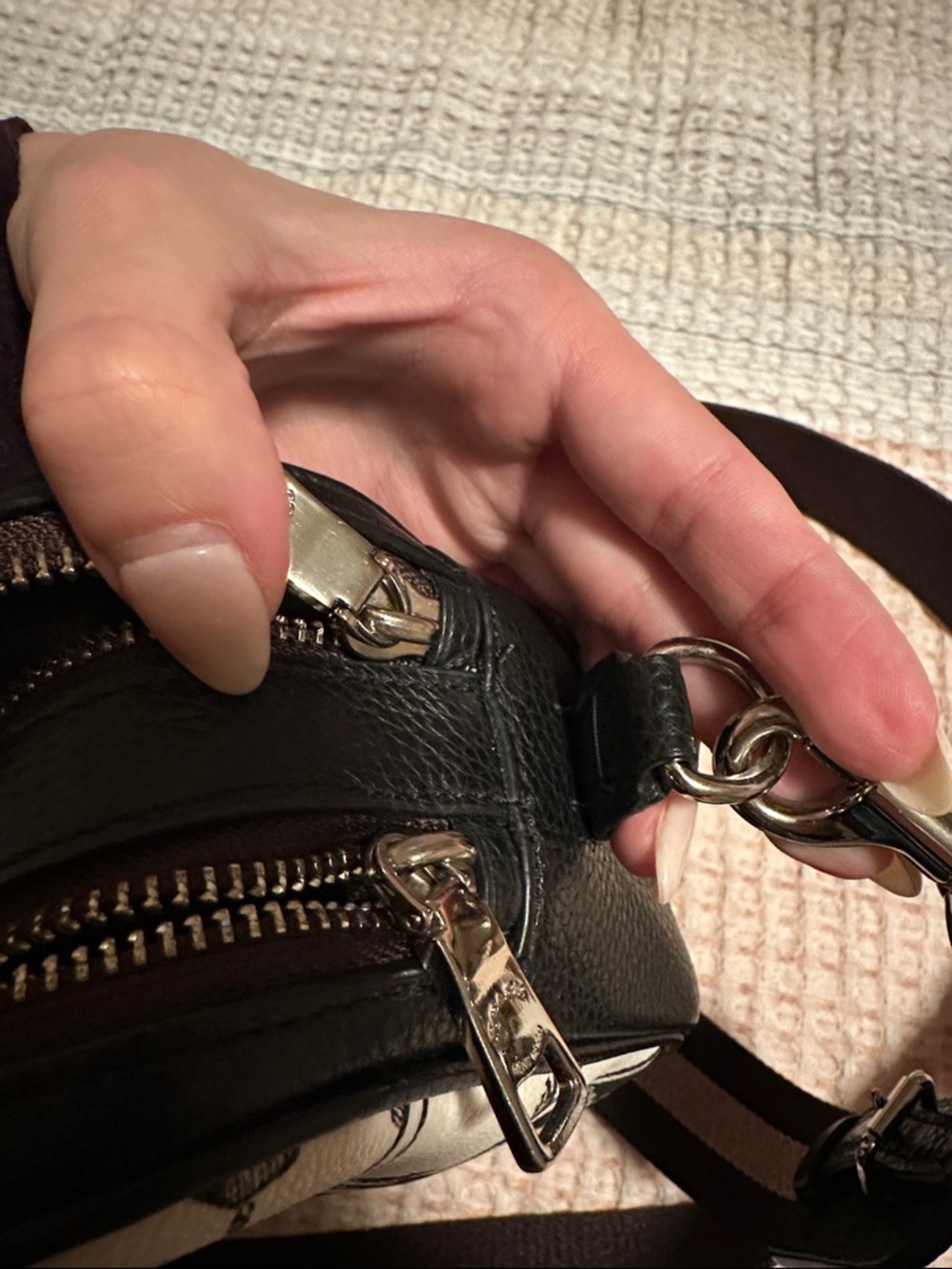 Coach Marvel Jes Crossbody Bag - Black & White Comic Design - Picture 6 of 11